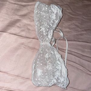 FREE PEOPLE Strapless Bra